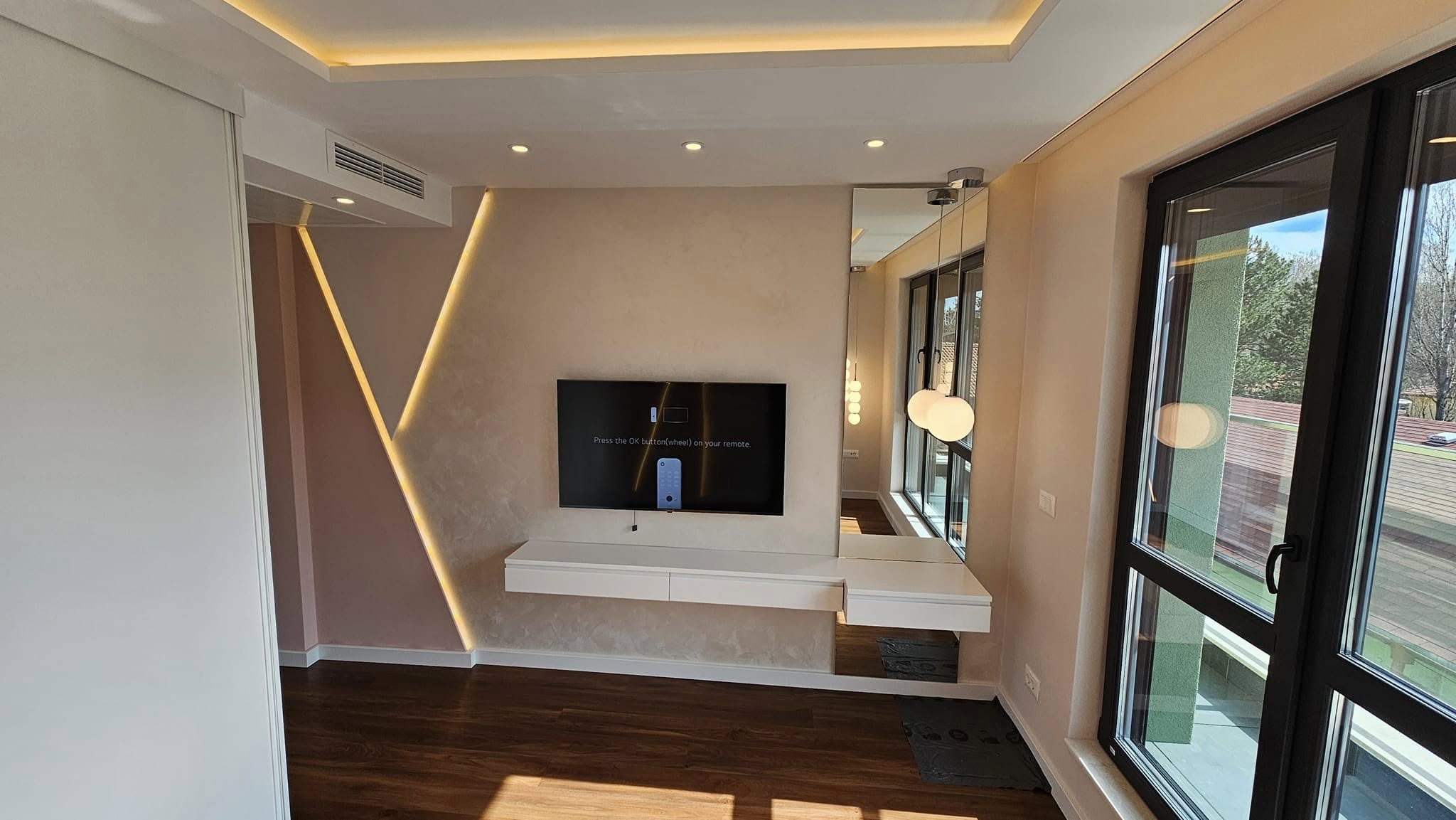 Дизайнерски апартамент - Снимка 3